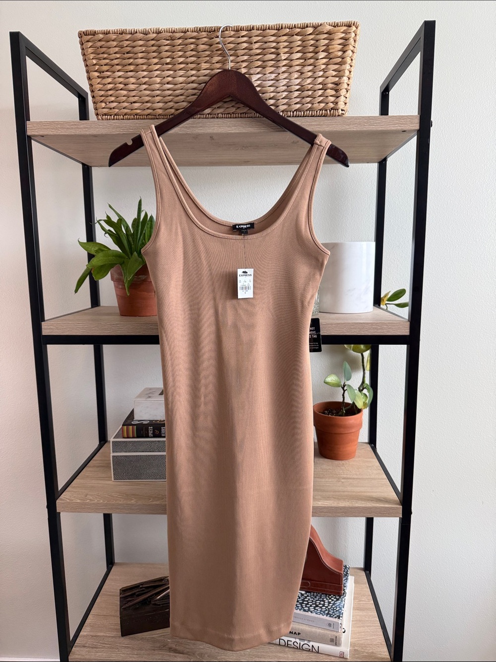 NWT Express Ribbed Knit Beige Bodycon Scoop neck Tank Dress, S